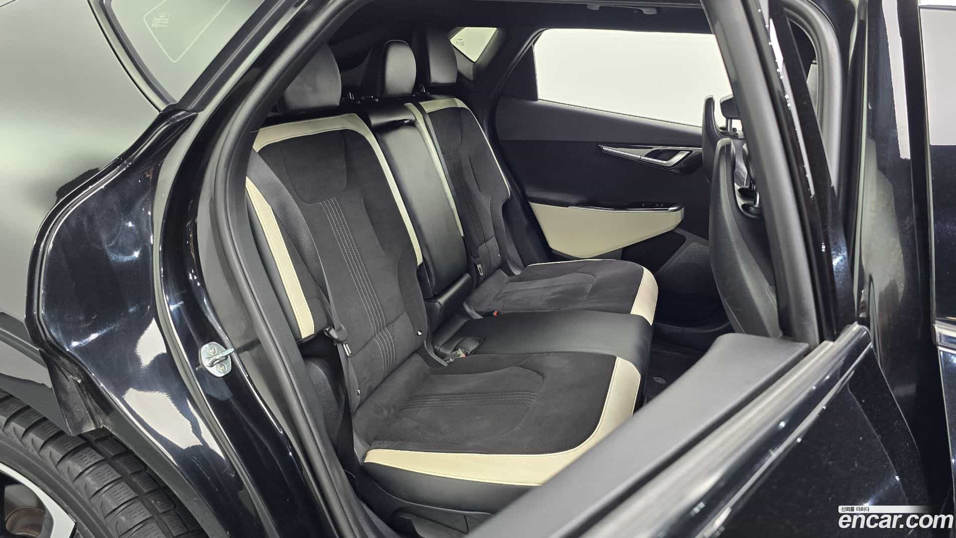 EV6 Kia 2022.3-OPTION-016