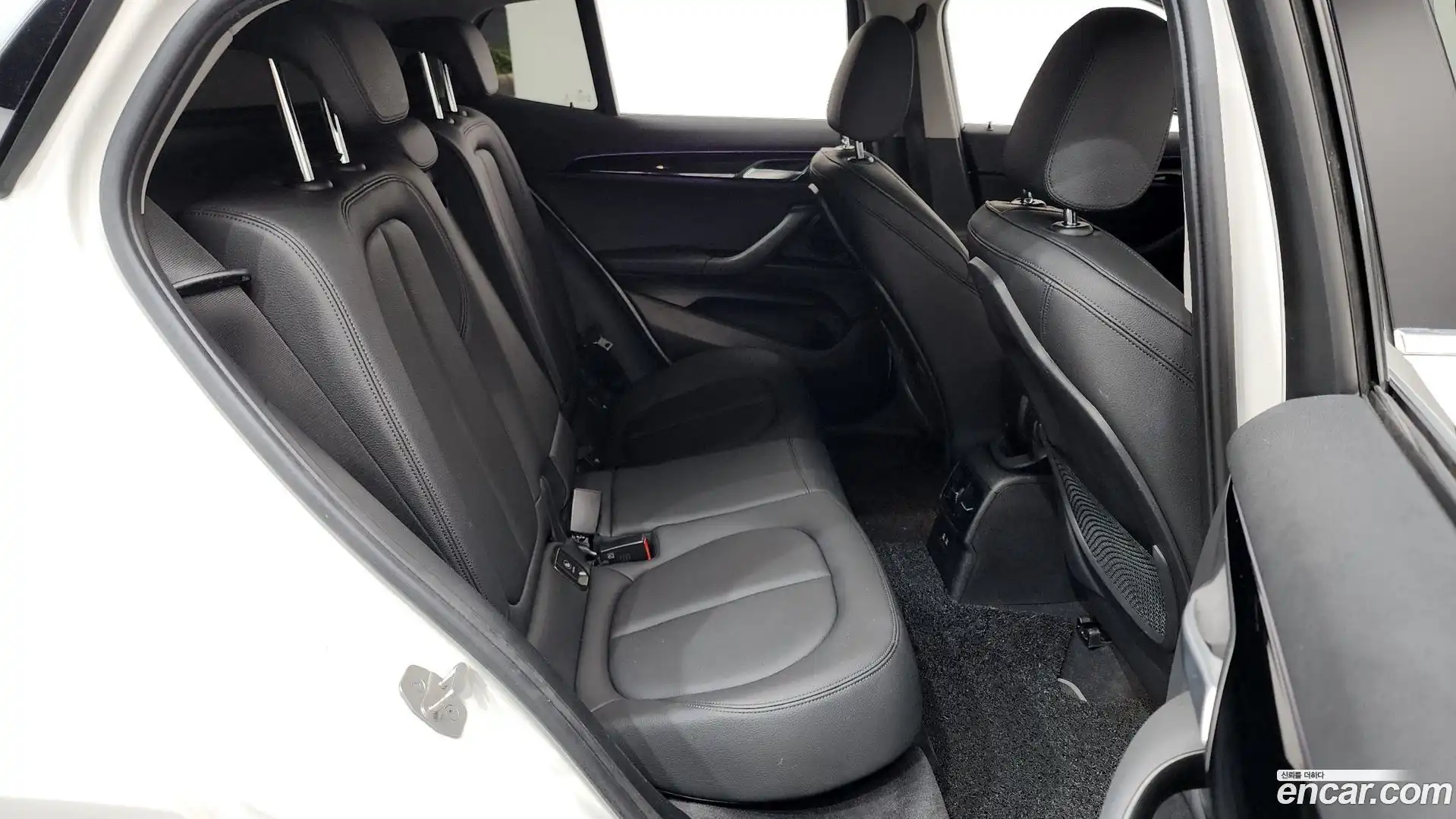 X2 (F39) BMW 2021.6-OPTION-015