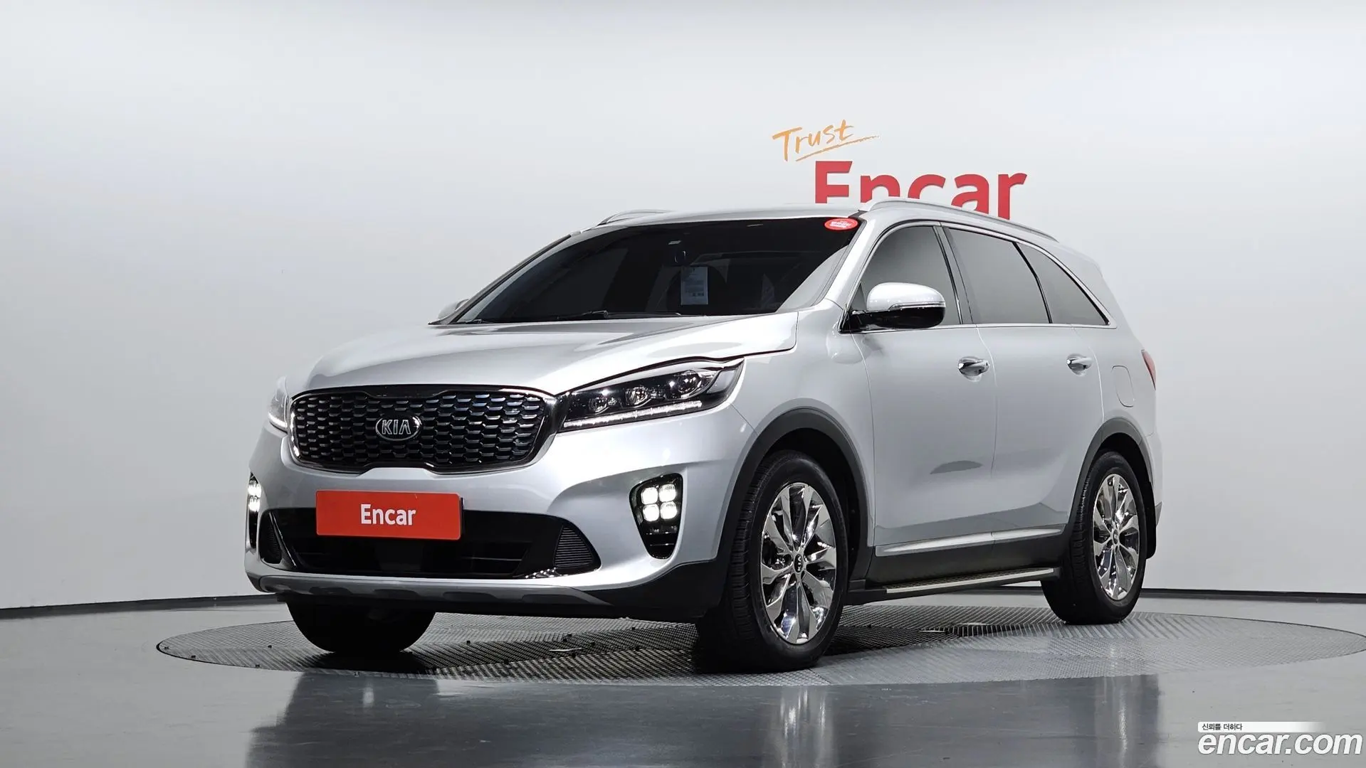 Main__Slider__Photo:Sorento Kia 2018.7-0