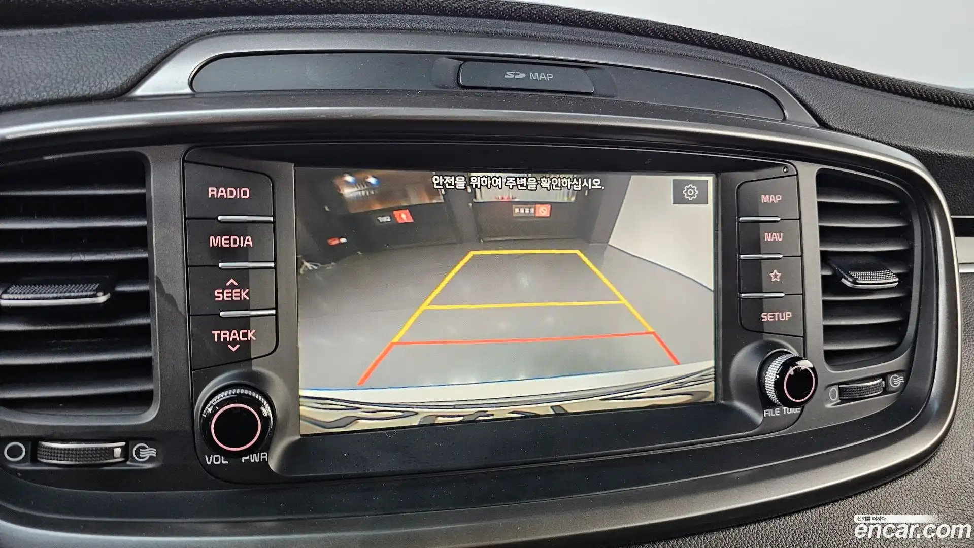 Sorento Kia 2018.7-OPTION-020