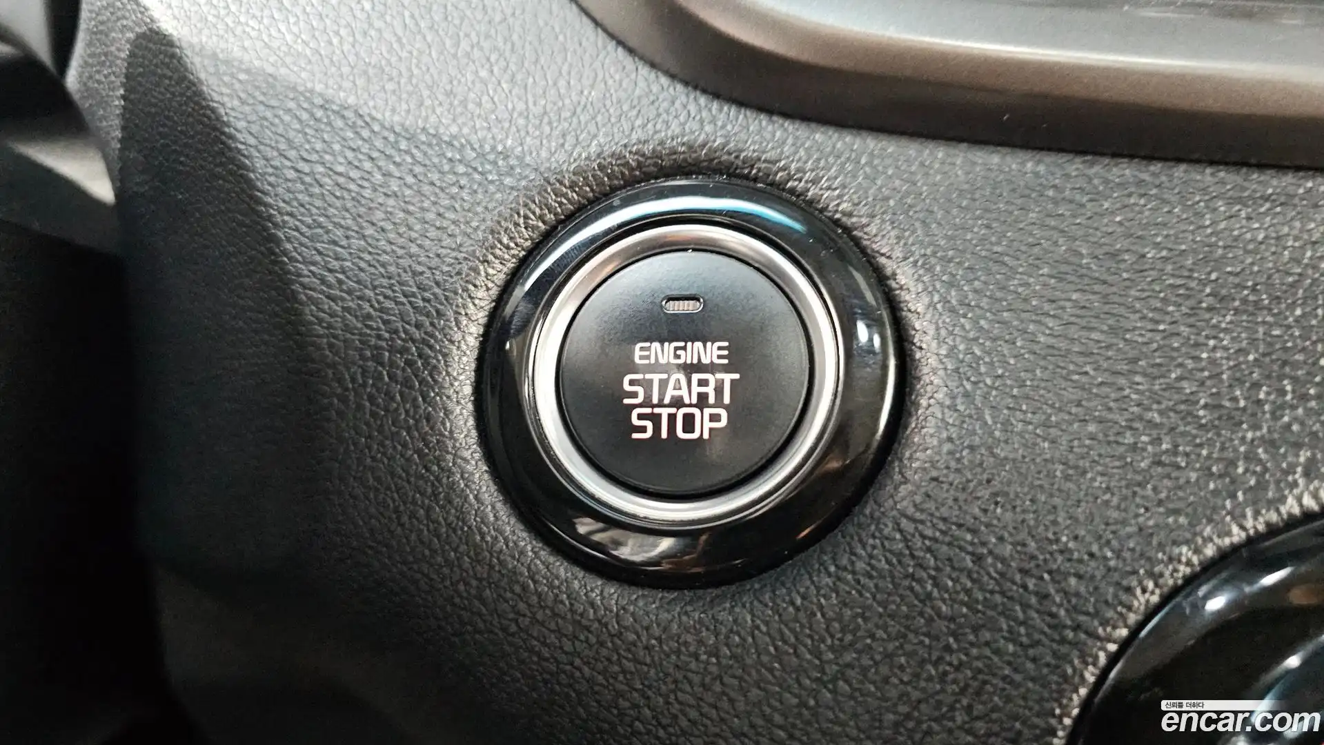 Sorento Kia 2018.7-OPTION-041