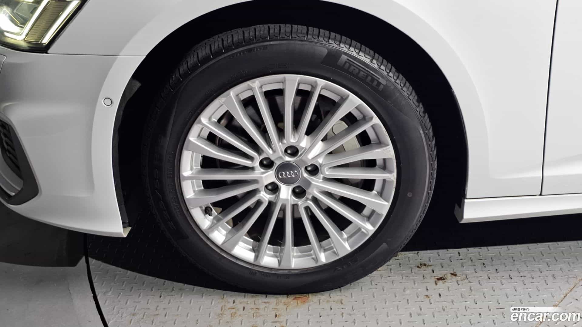 A6 Audi 2019.9-OUTER-005