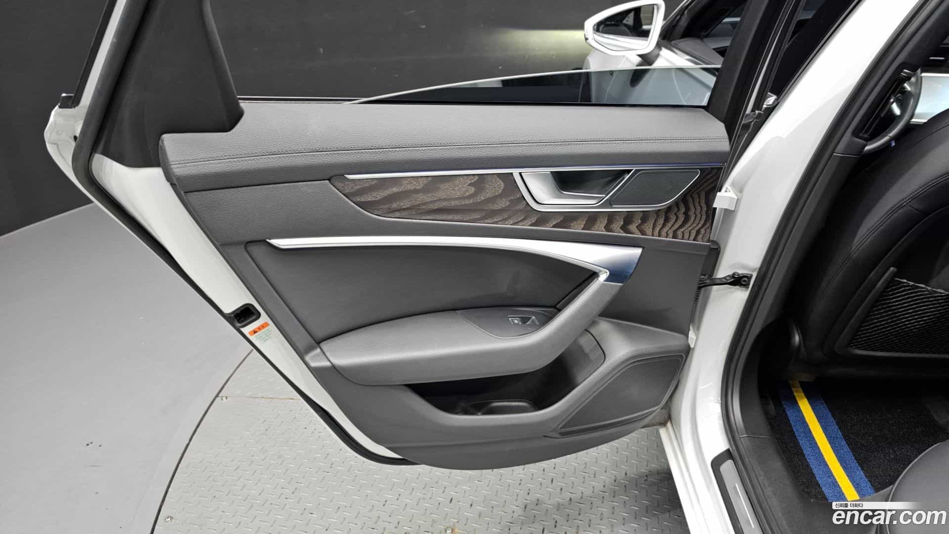 A6 Audi 2019.9-INNER-035