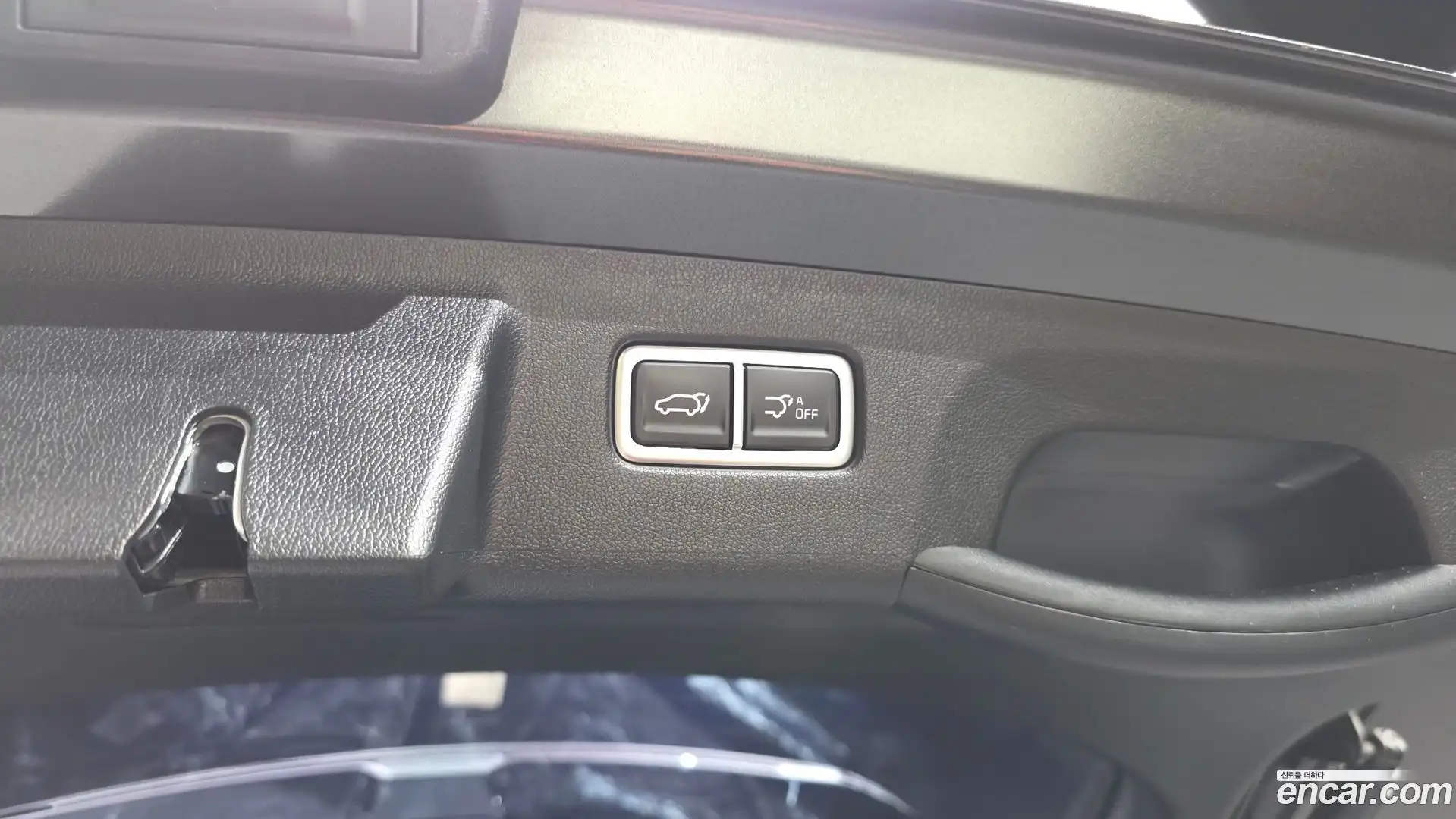 Sorento Kia 2024.0-OPTION-049