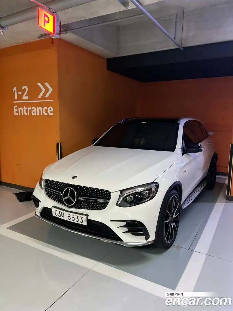 GLC-Class Mercedes-Benz 2018.4-INNER-007