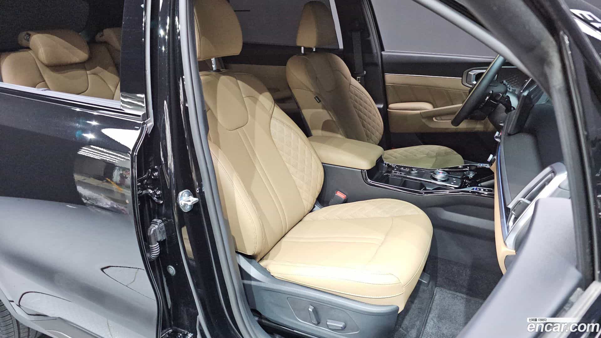 Sorento Kia 2025.11-OPTION-016