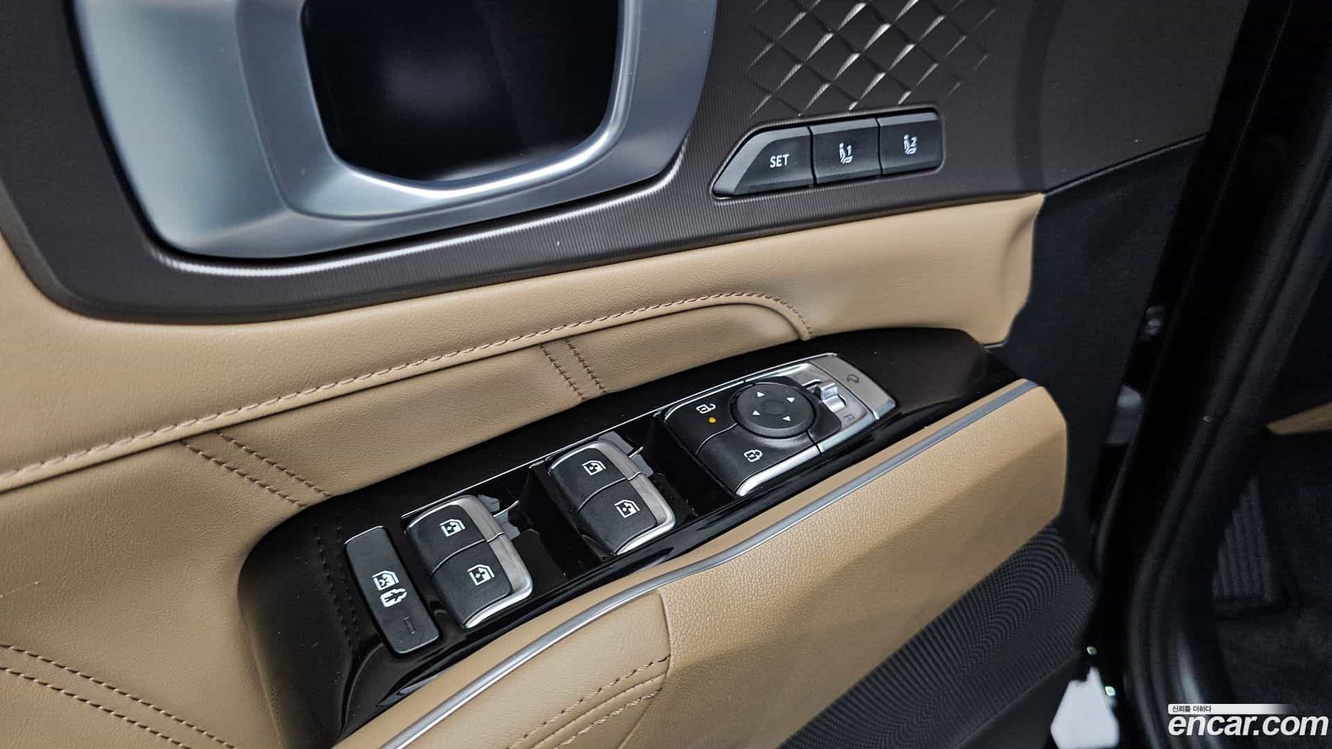 Sorento Kia 2025.11-OPTION-021