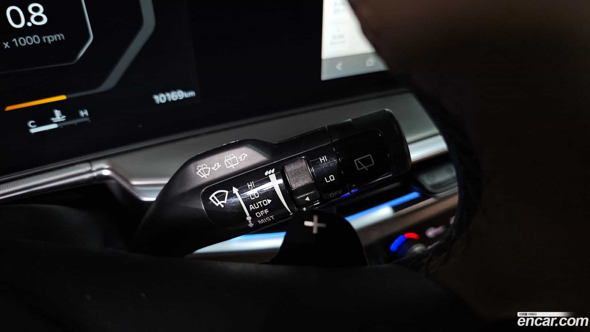 Sorento Kia 2025.11-OPTION-042