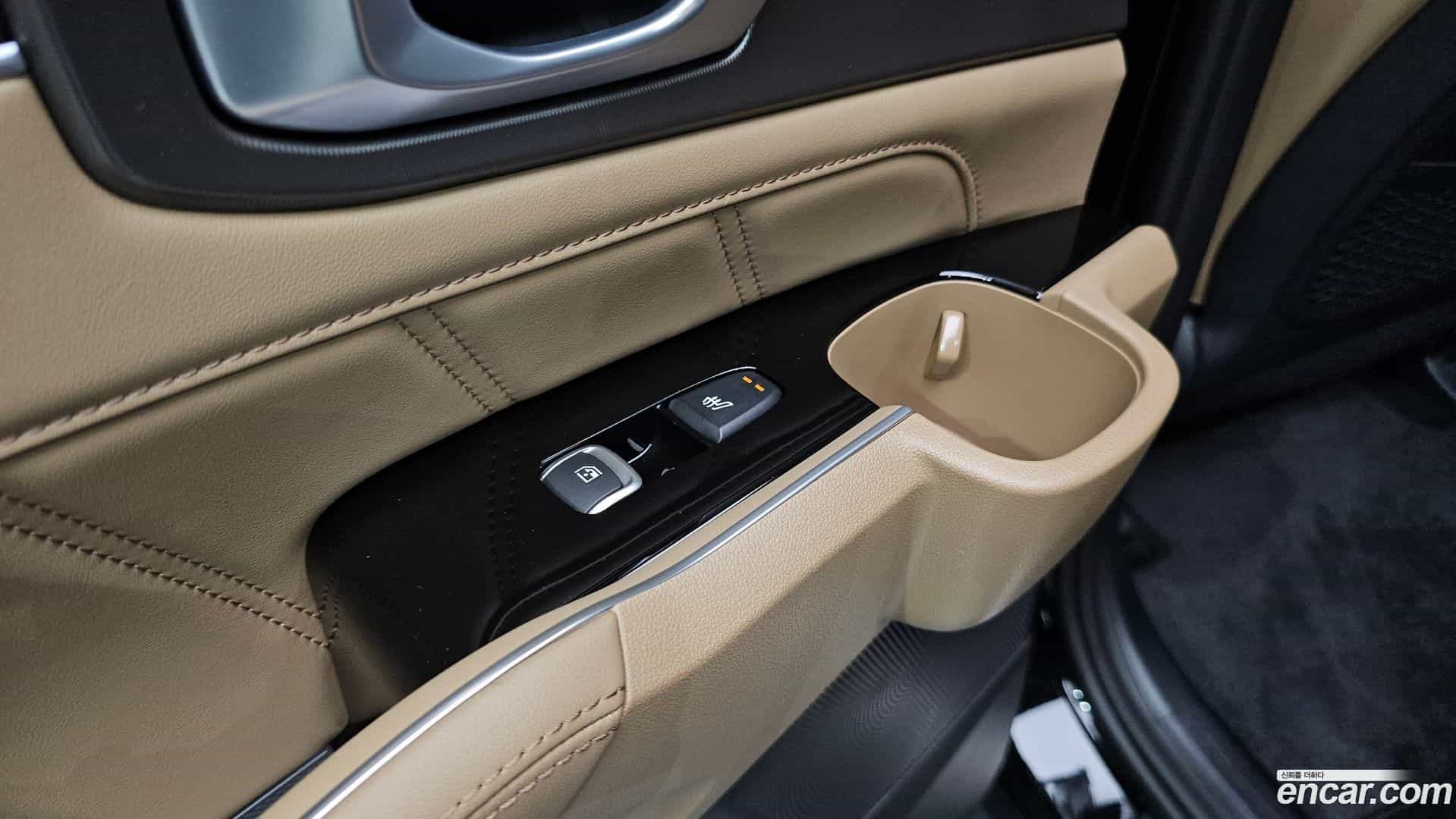 Sorento Kia 2025.11-OPTION-044