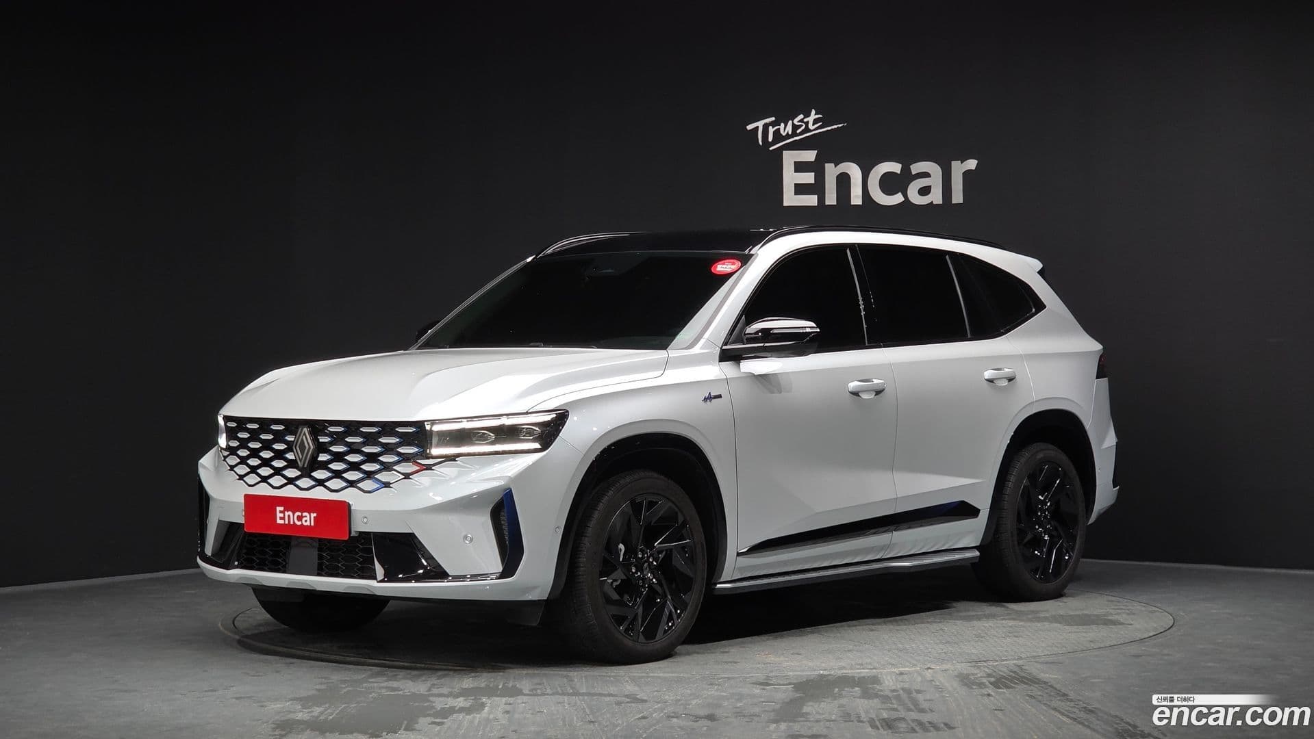 Main__Slider__Photo:Grand Koleos Renault Korea 2025.7-0