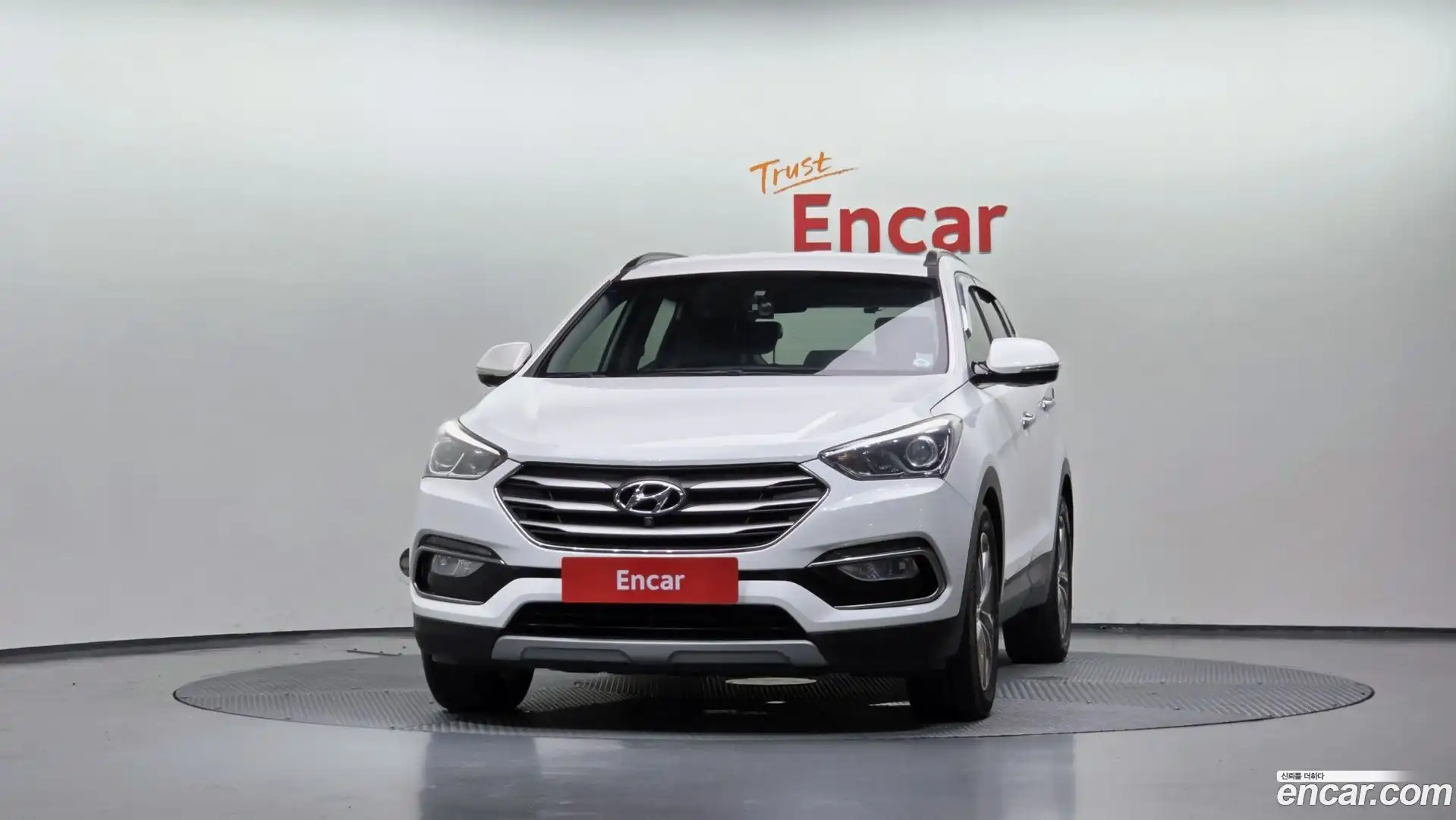 Santafe Hyundai 2015.7-OUTER-003