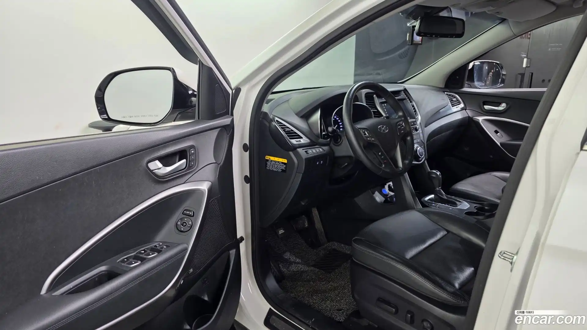 Santafe Hyundai 2015.7-INNER-010