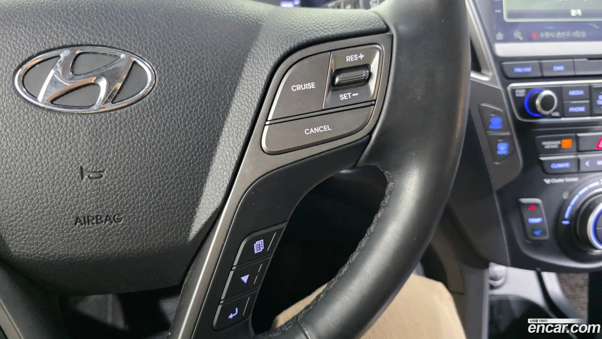 Santafe Hyundai 2015.7-OPTION-045