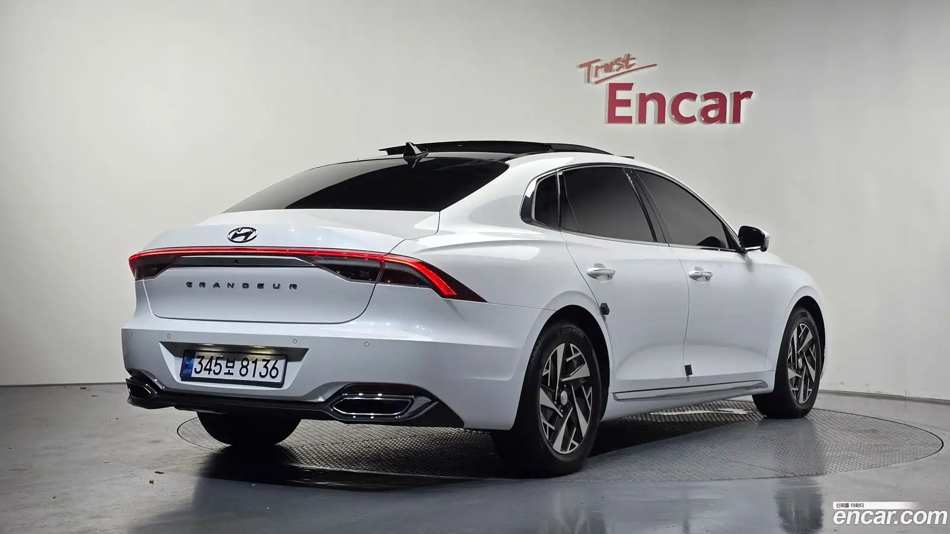 Grandeur Hyundai 2022.5-OUTER-002