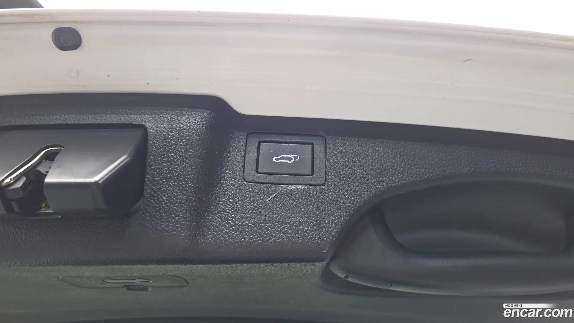 Santafe Hyundai 2017.6-OPTION-040