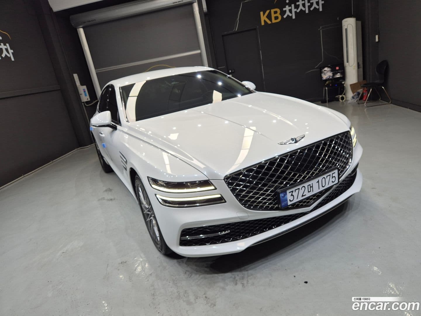 Main__Slider__Photo:G80 Genesis 2021.5-0