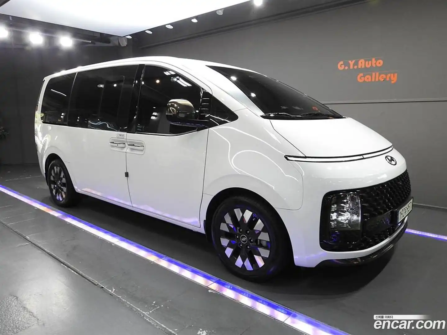 Staria Hyundai 2024.0-OUTER-003