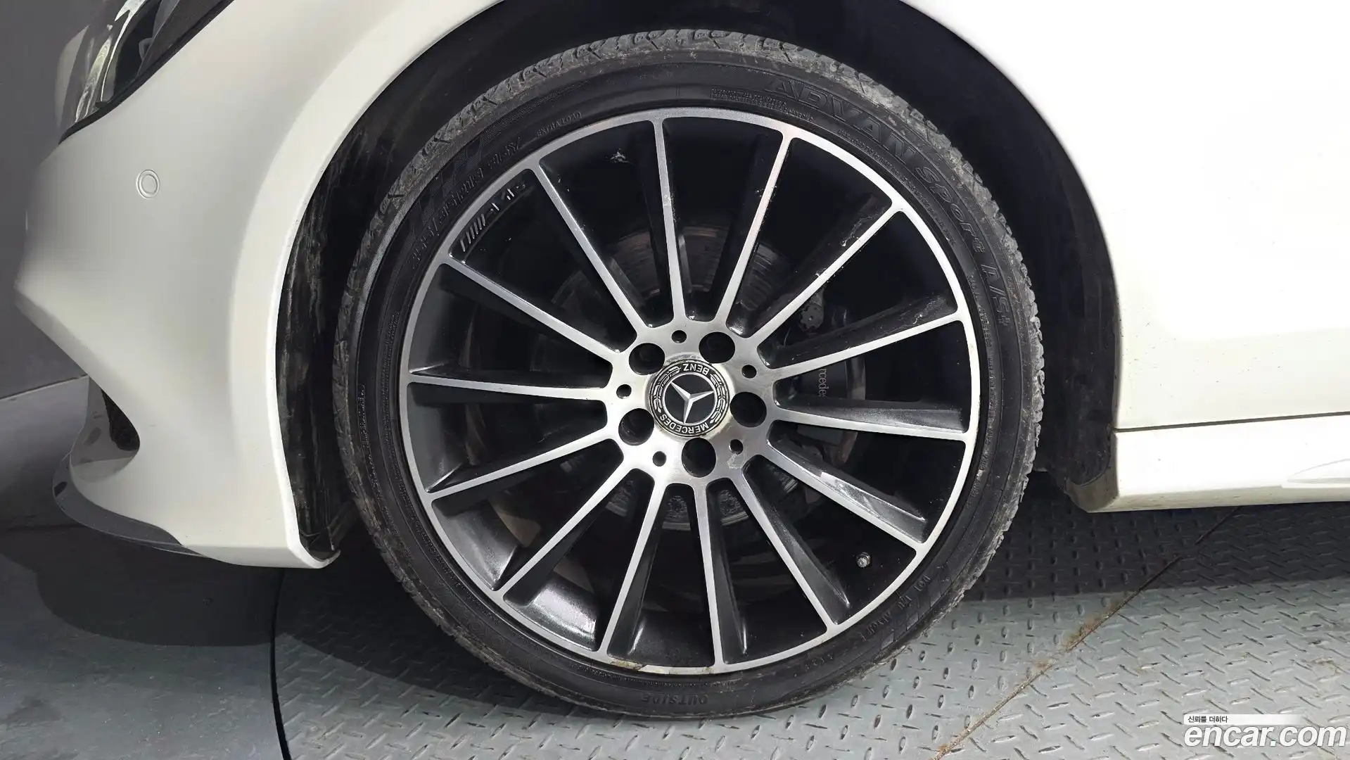 CLS-Class Mercedes-Benz 2017.5-OUTER-005
