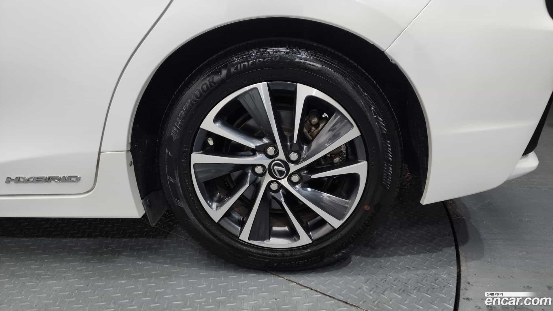 CT200h Lexus 2018.0-OUTER-031