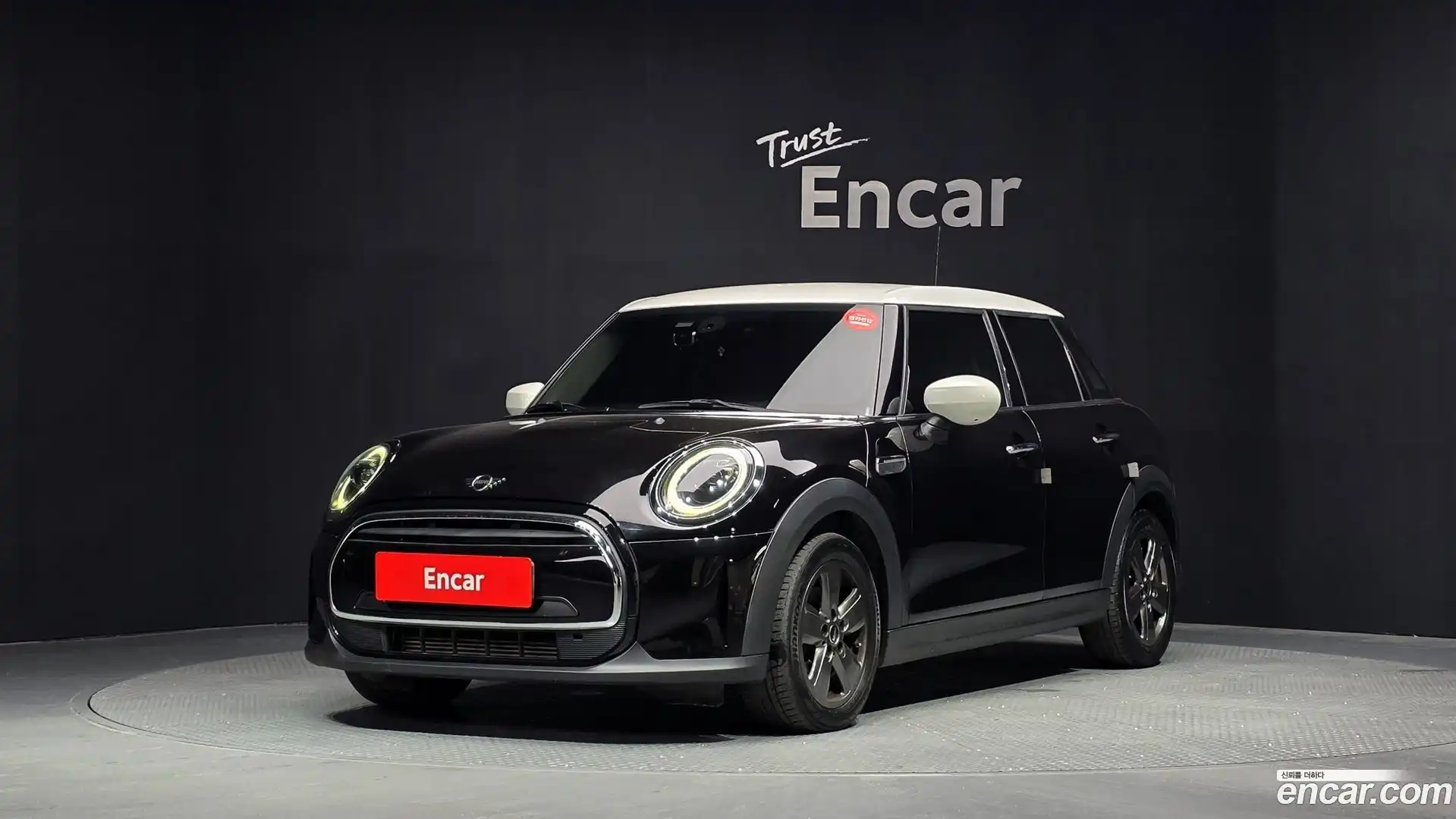 Cooper Mini 2022.2-OUTER-001