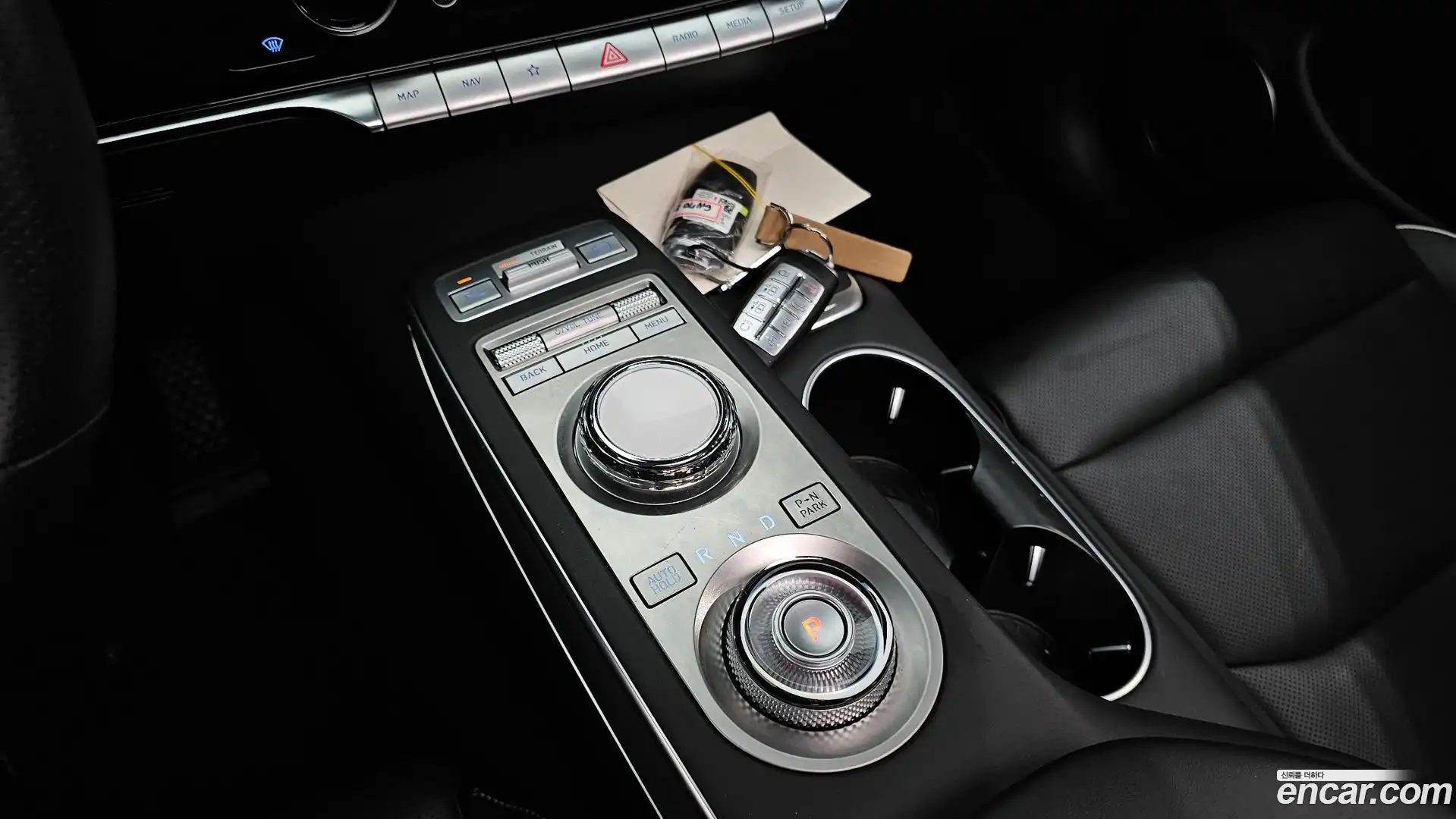 GV70 Genesis 2022.7-INNER-009