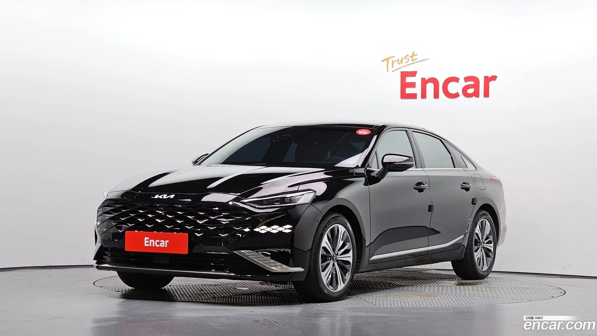 Main__Slider__Photo:K8 Kia 2022.10-0