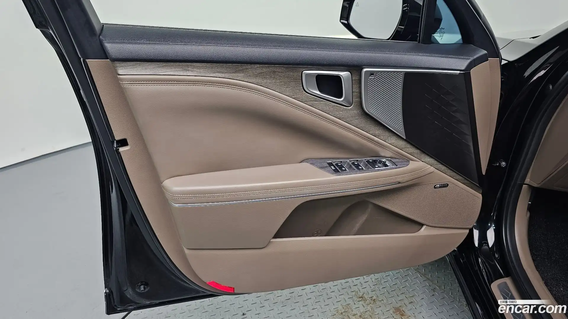 K8 Kia 2022.10-INNER-034