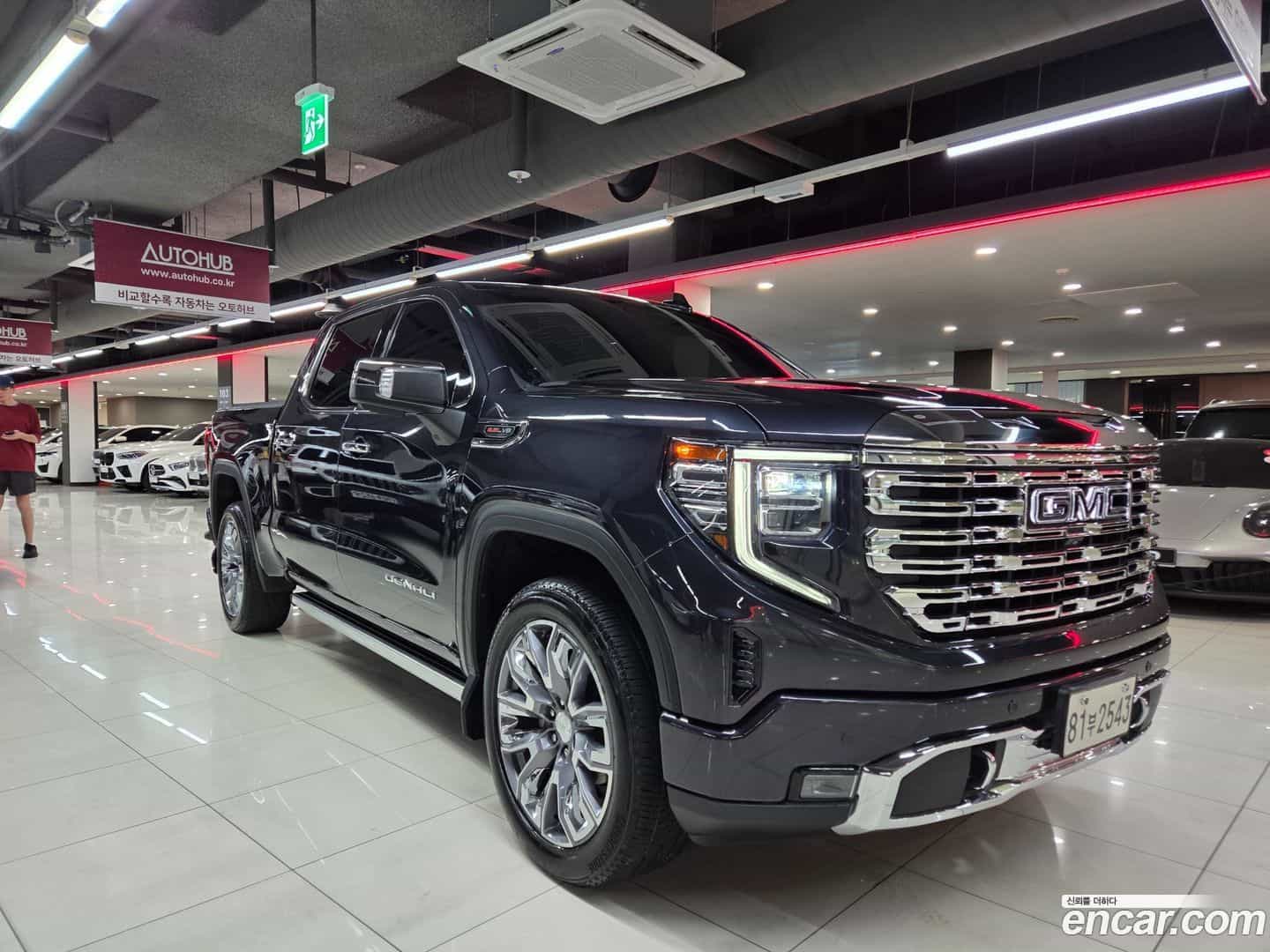Sierra GMC 2023.6-OUTER-002
