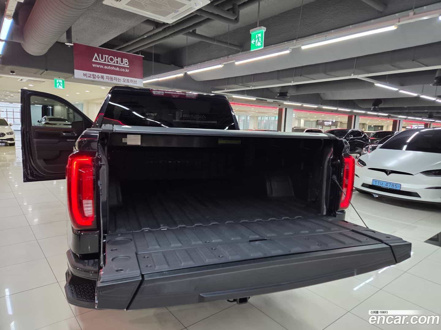 Sierra GMC 2023.6-OUTER-006