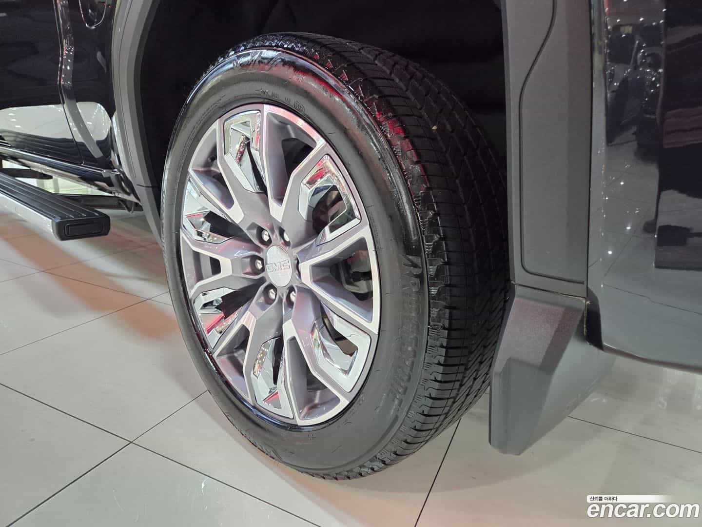 Sierra GMC 2023.6-OPTION-023