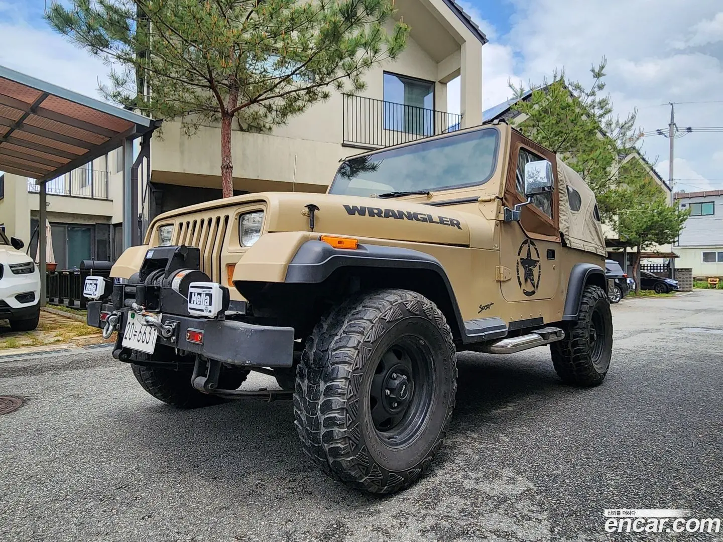 Main__Slider__Photo:Wrangler Jeep 1992.11-0