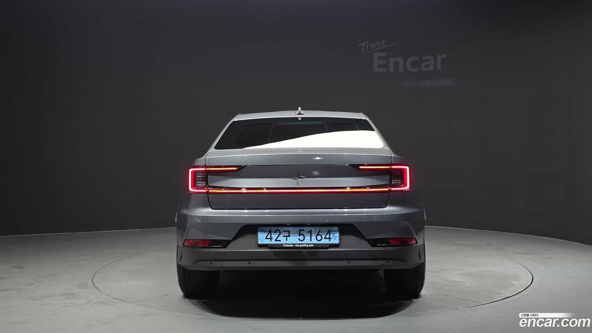 Polestar 2 Polestar 2025.4-OUTER-004