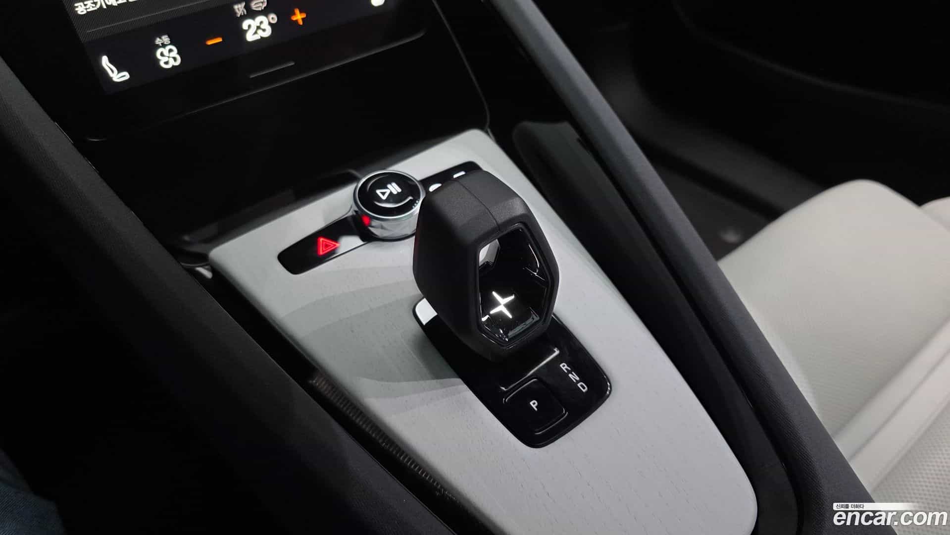 Polestar 2 Polestar 2025.4-INNER-009