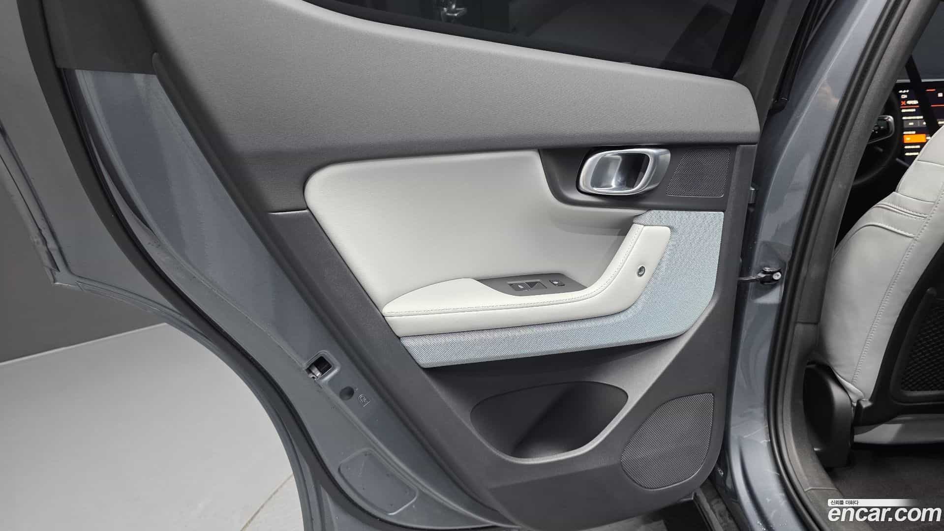 Polestar 2 Polestar 2025.4-INNER-035