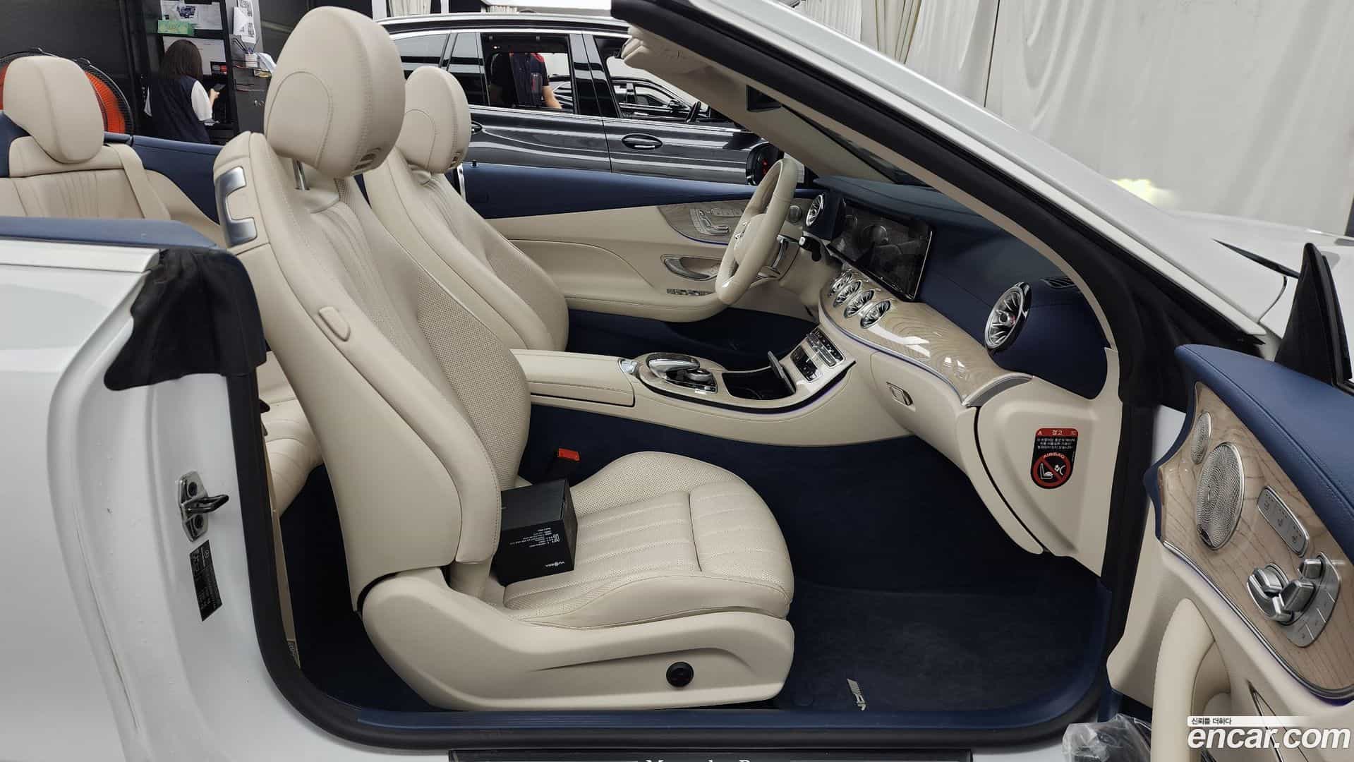 E-Class Mercedes-Benz 2022.2-OPTION-015