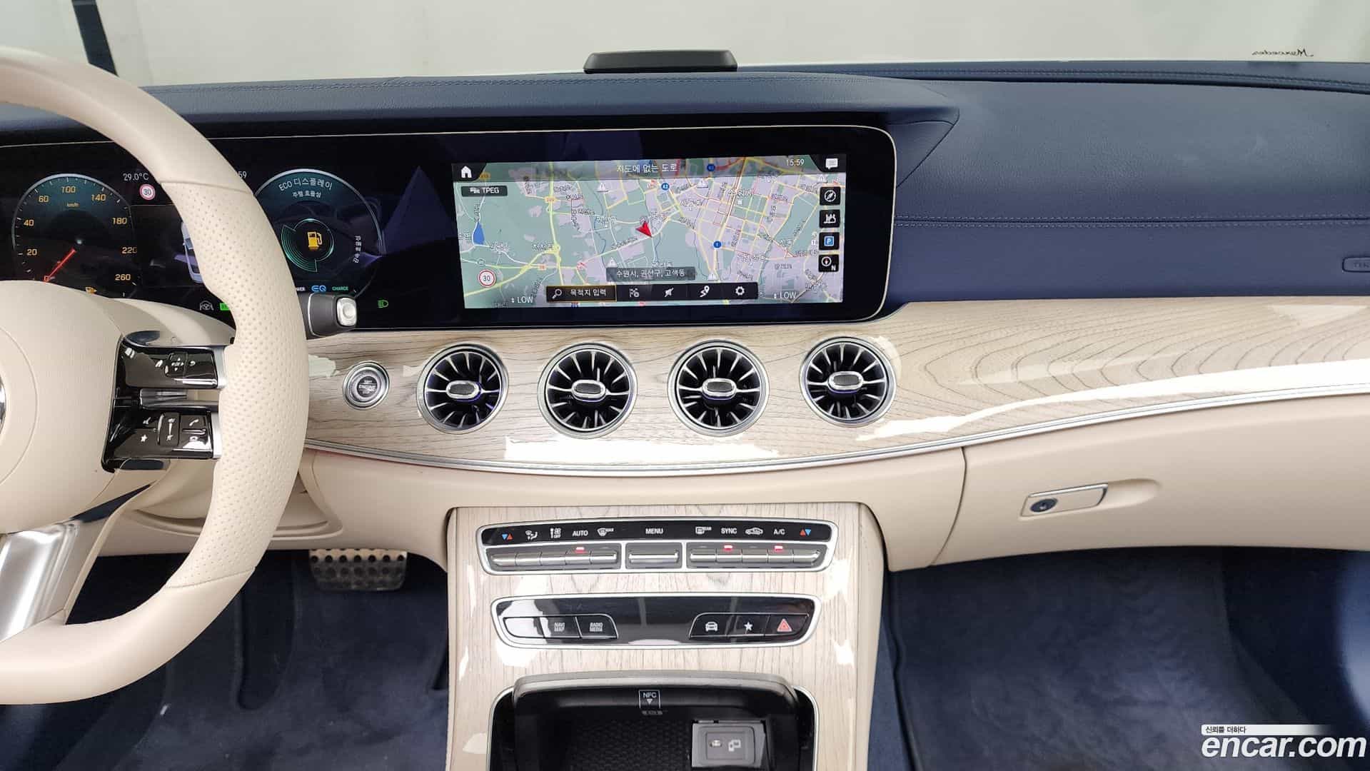 E-Class Mercedes-Benz 2022.2-OPTION-018