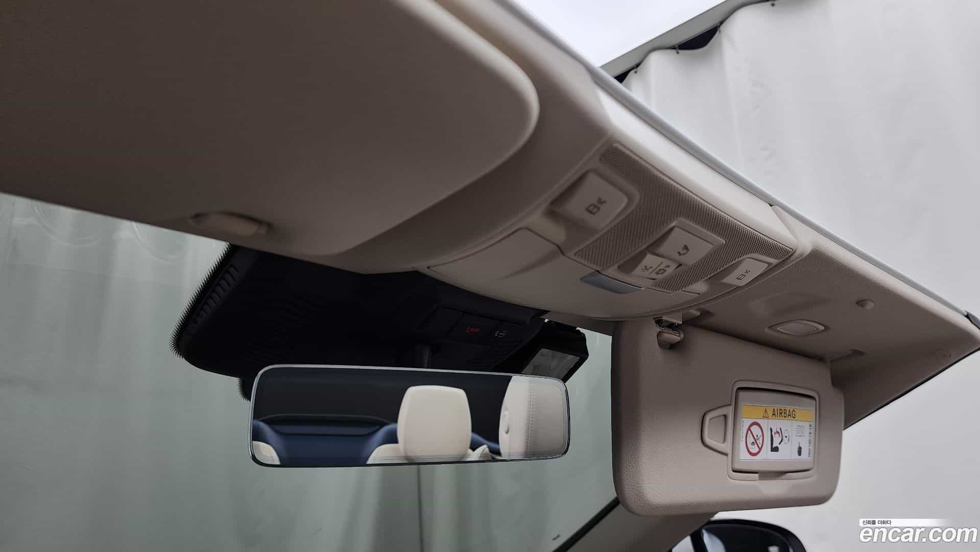 E-Class Mercedes-Benz 2022.2-OPTION-022