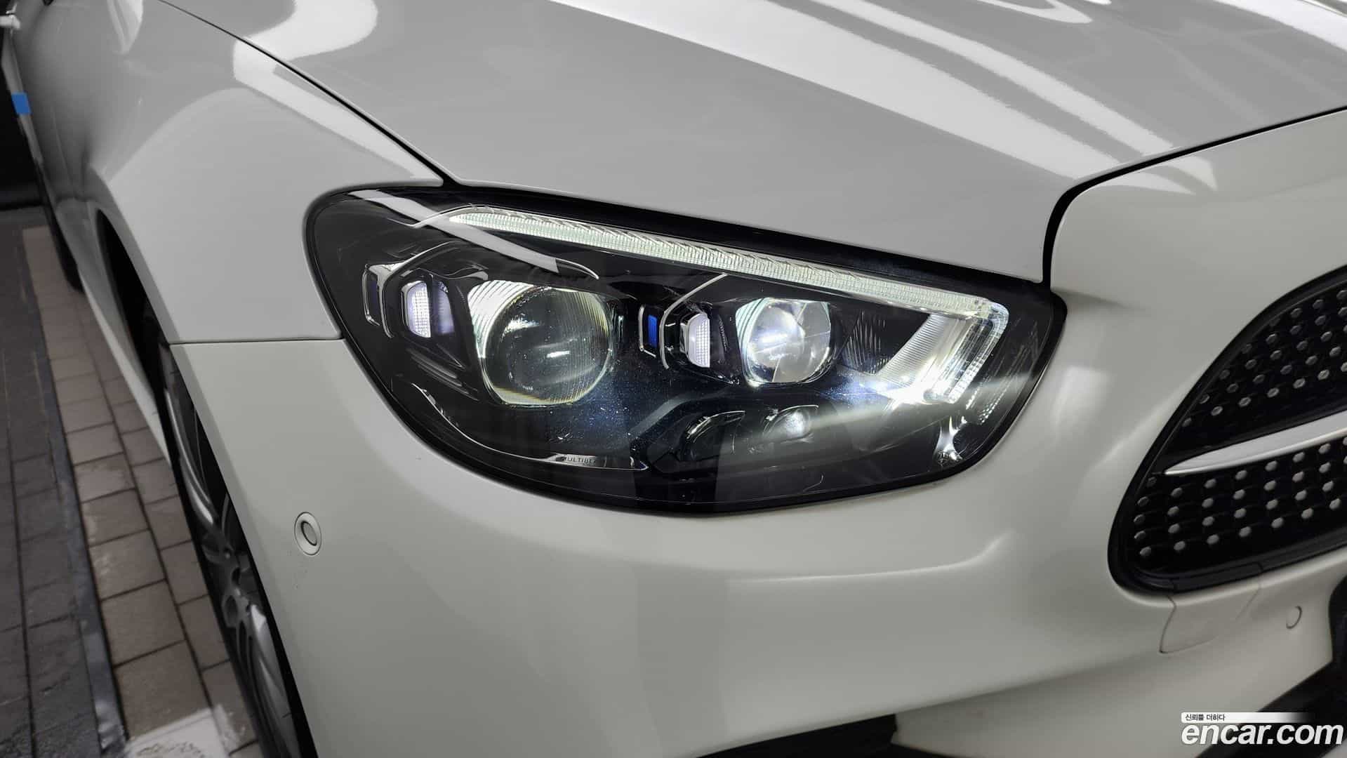 E-Class Mercedes-Benz 2022.2-OUTER-032