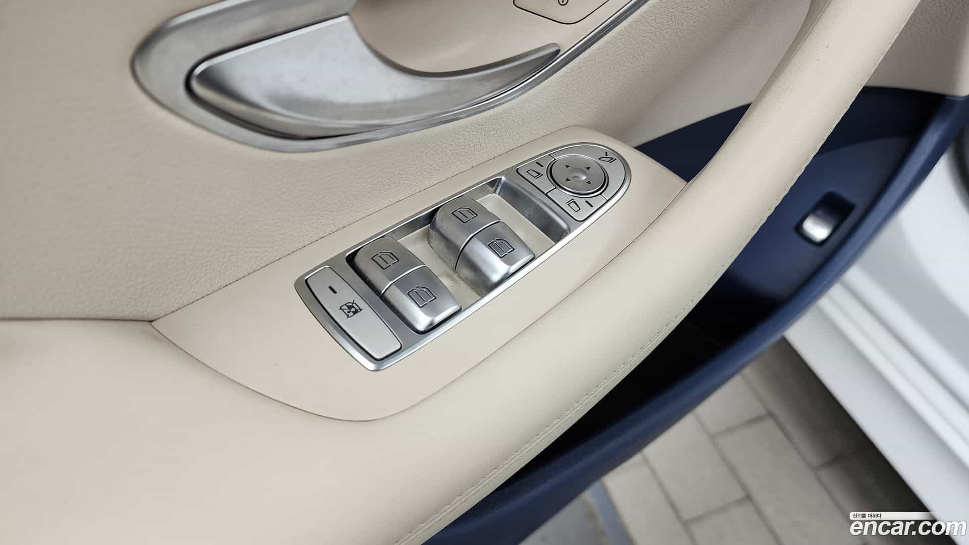 E-Class Mercedes-Benz 2022.2-OPTION-041