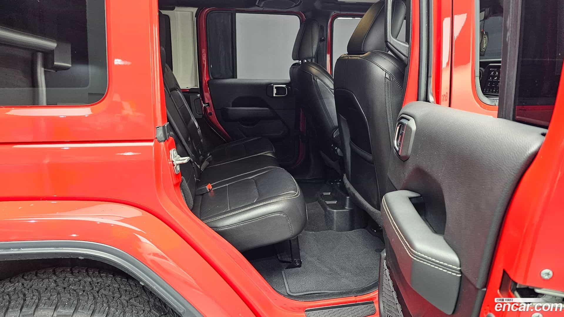 Wrangler Jeep 2021.6-OPTION-016
