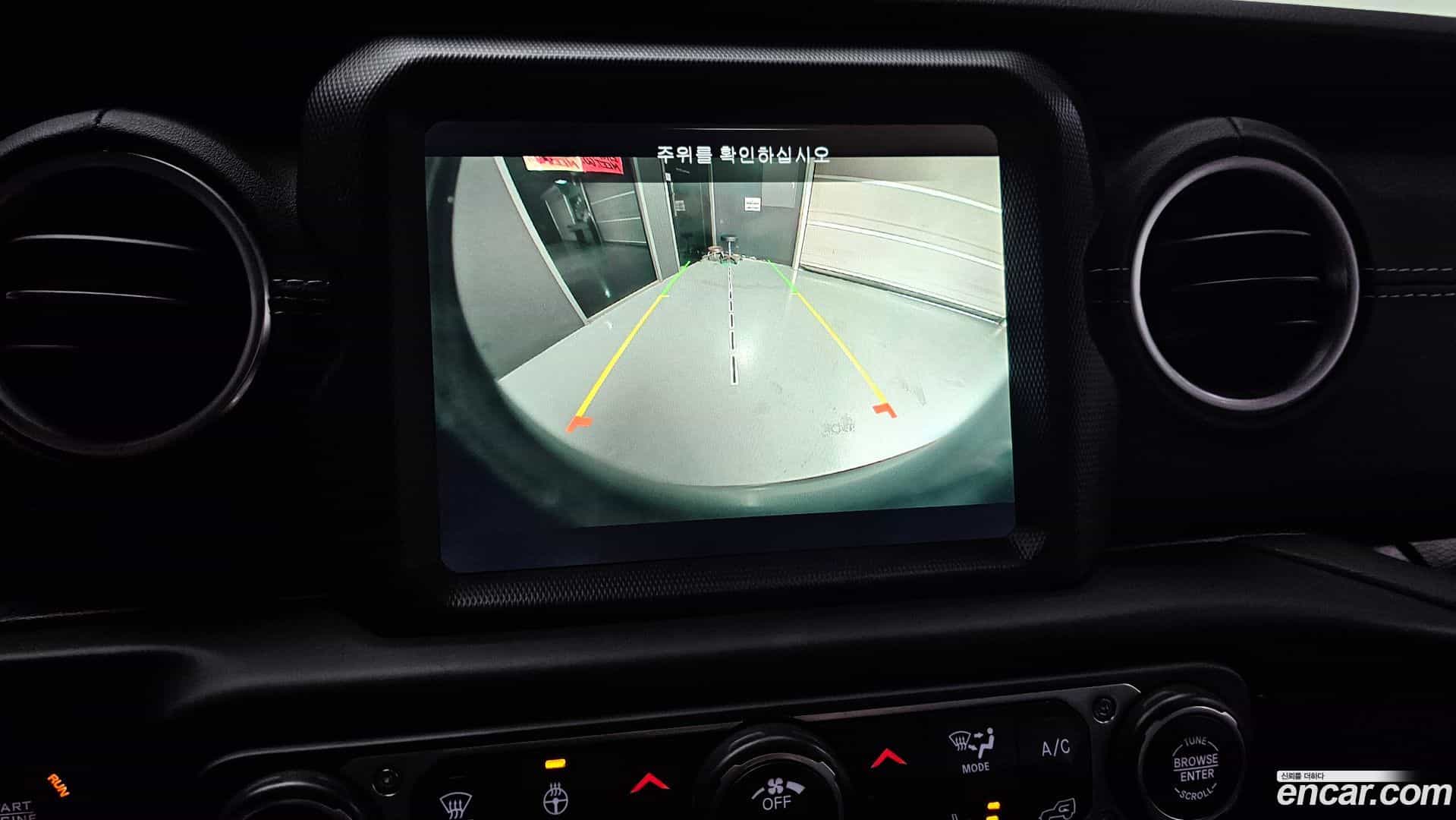 Wrangler Jeep 2021.6-OPTION-019