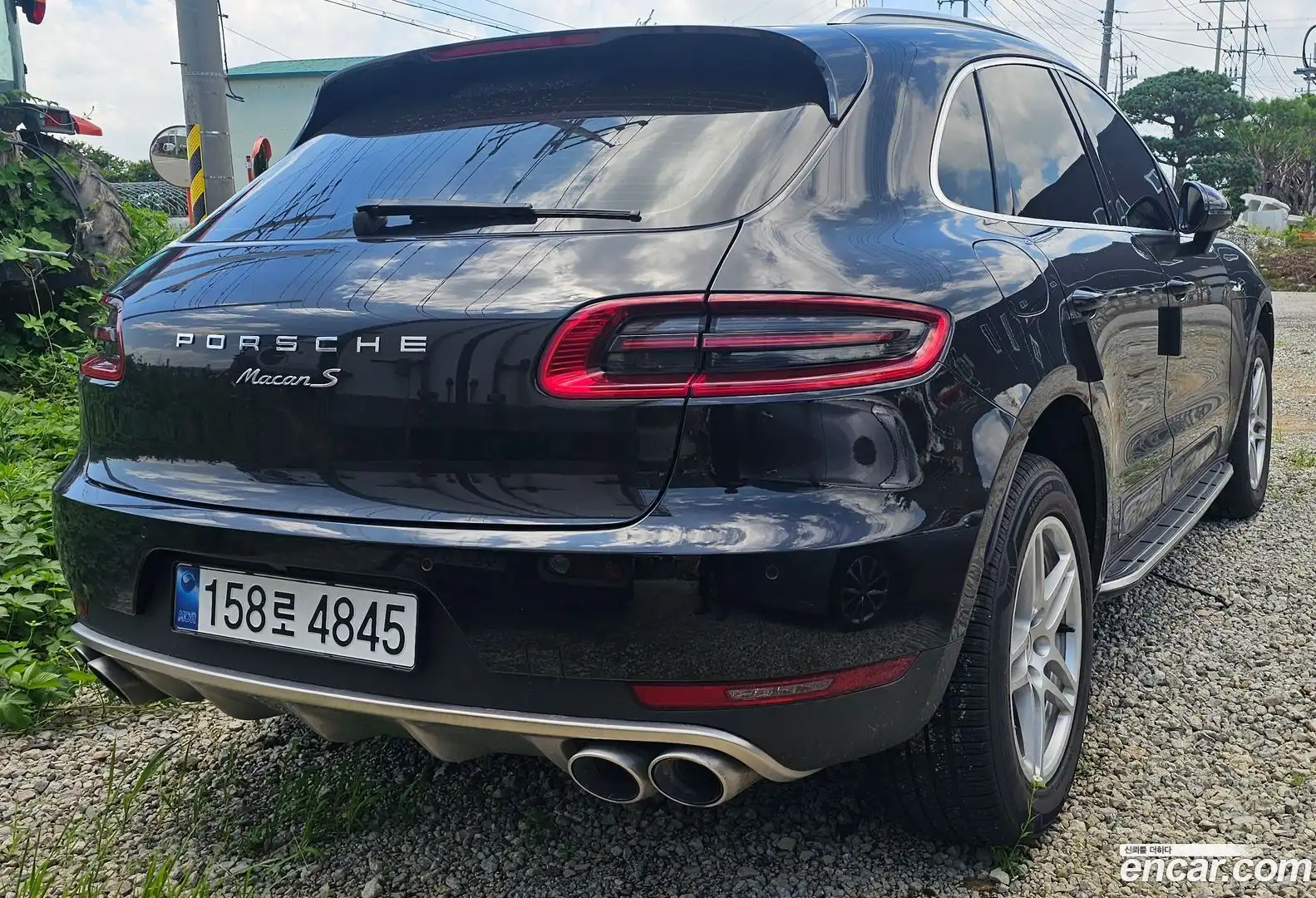 Macan Porsche 2015.0-OUTER-002