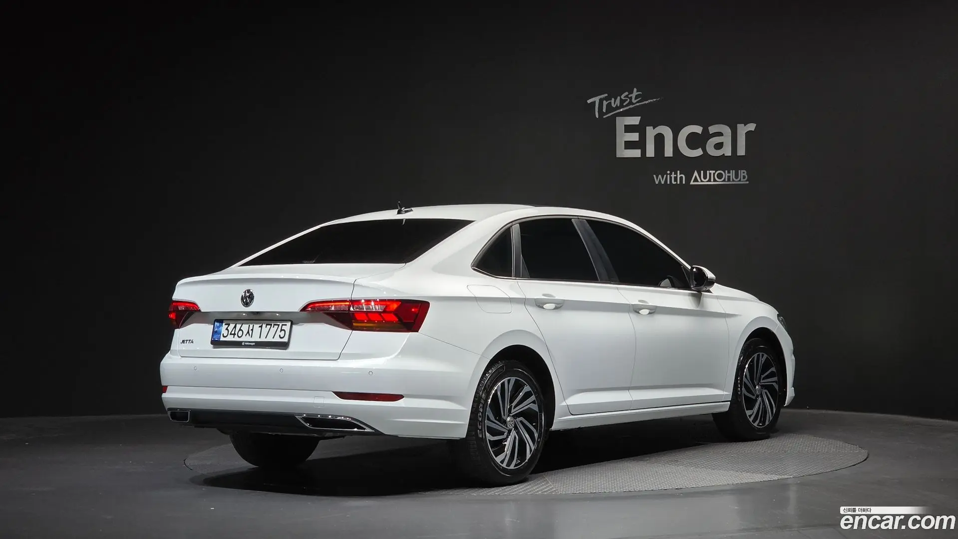 Main__Slider__Photo:Jetta Volkswagen 2021.11-1