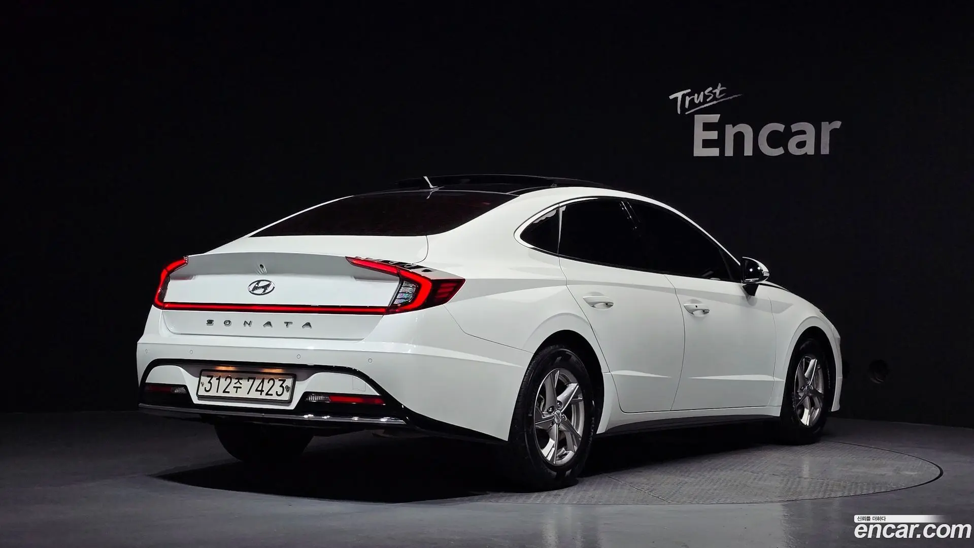 Main__Slider__Photo:Sonata Hyundai 2019.8-1