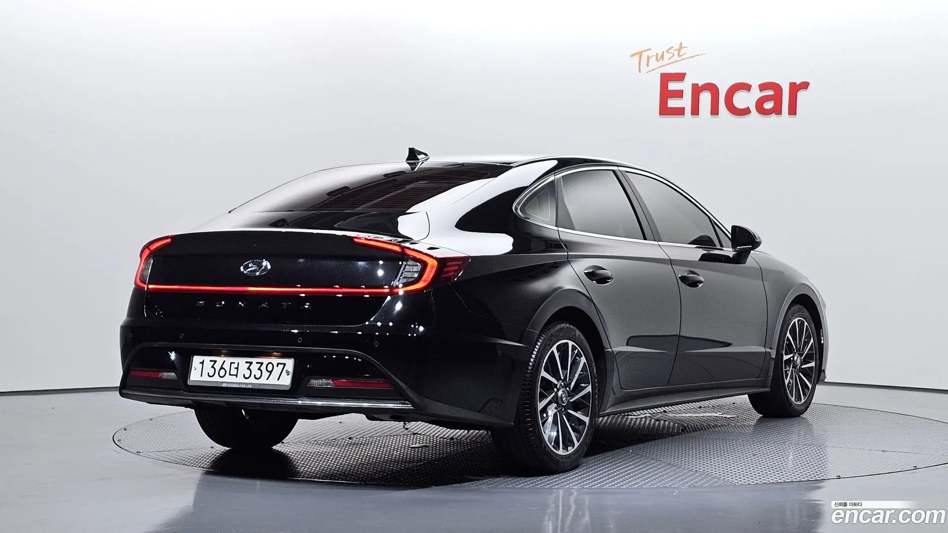 Main__Slider__Photo:Sonata Hyundai 2019.10-1