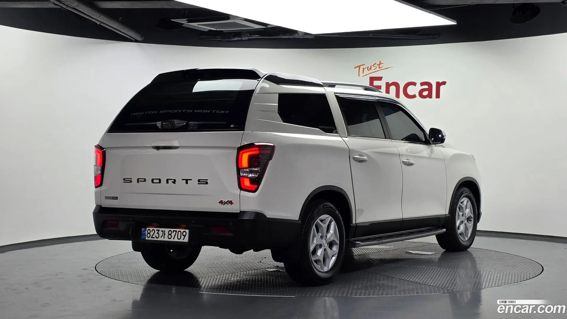 Main__Slider__Photo:Rexton KG Mobility 2022.7-1