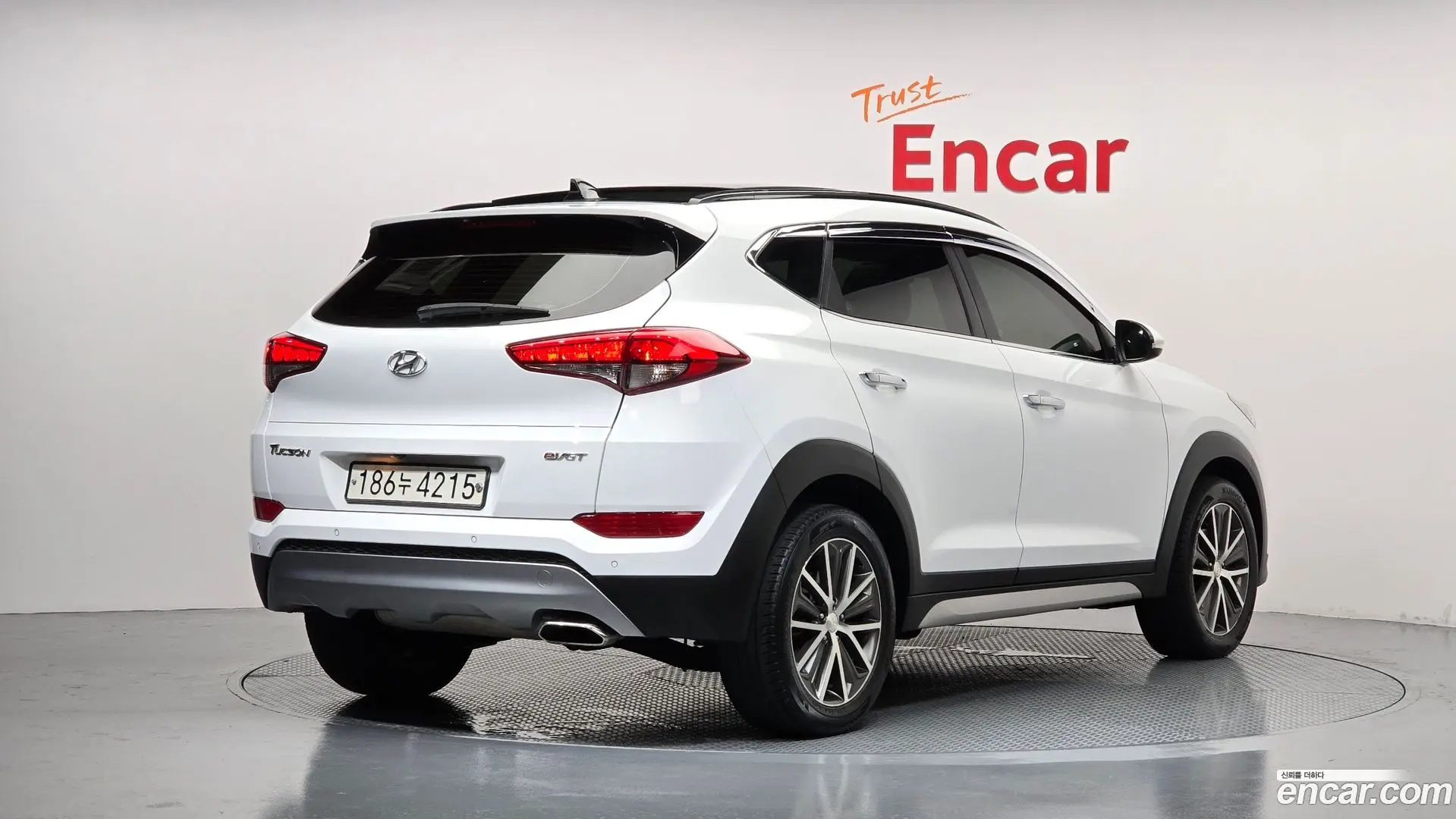Main__Slider__Photo:Tucson Hyundai 2016.8-1