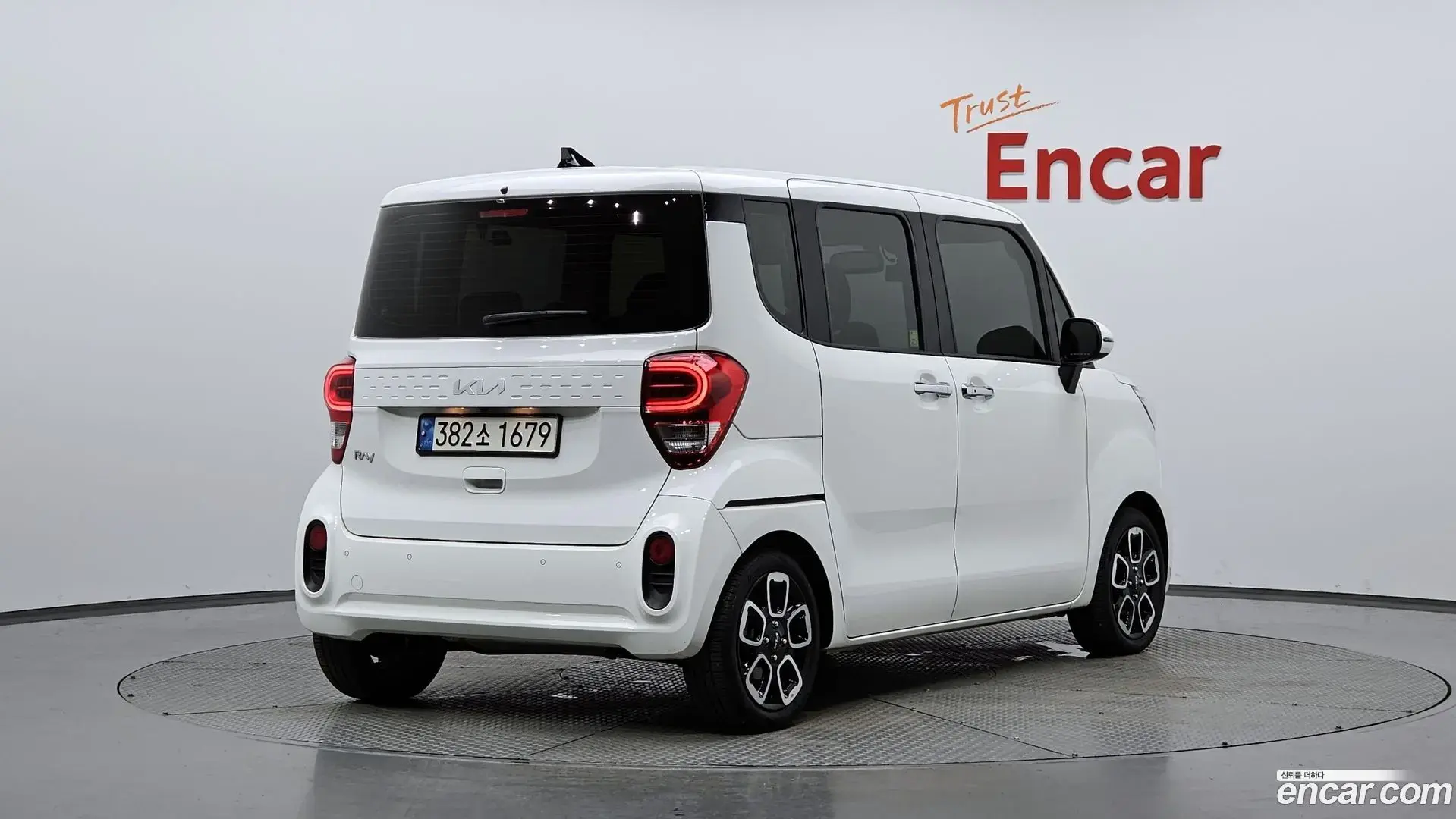 Main__Slider__Photo:RAY Kia 2022.0-1
