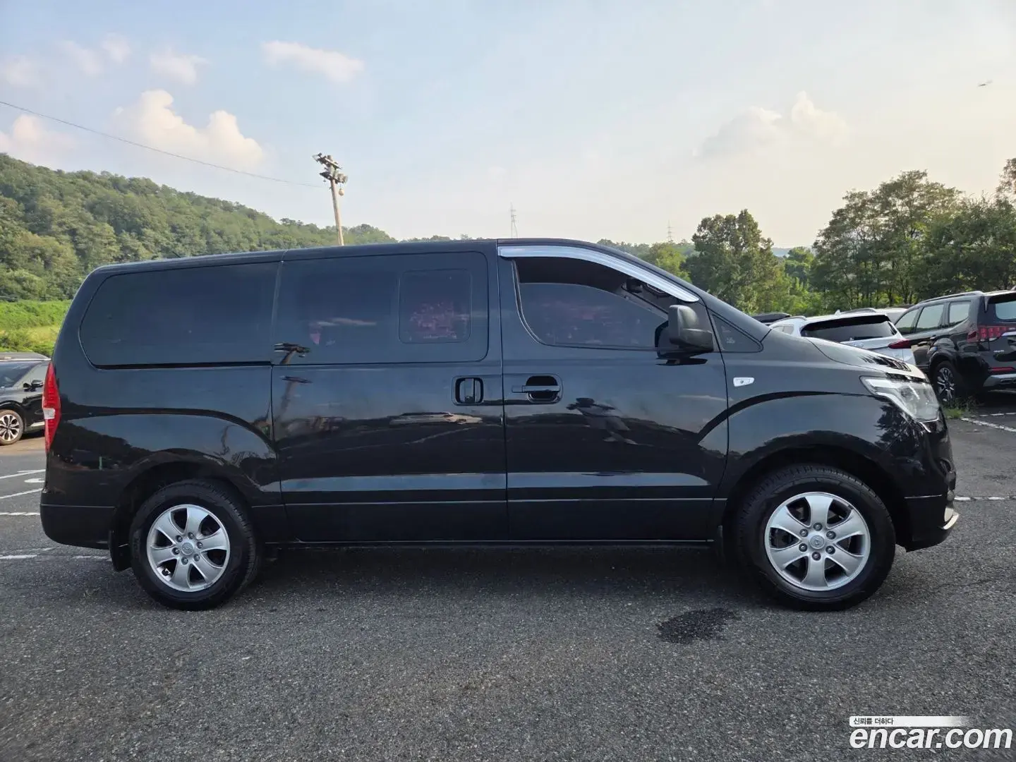 Main__Slider__Photo:Starex Hyundai 2019.5-1