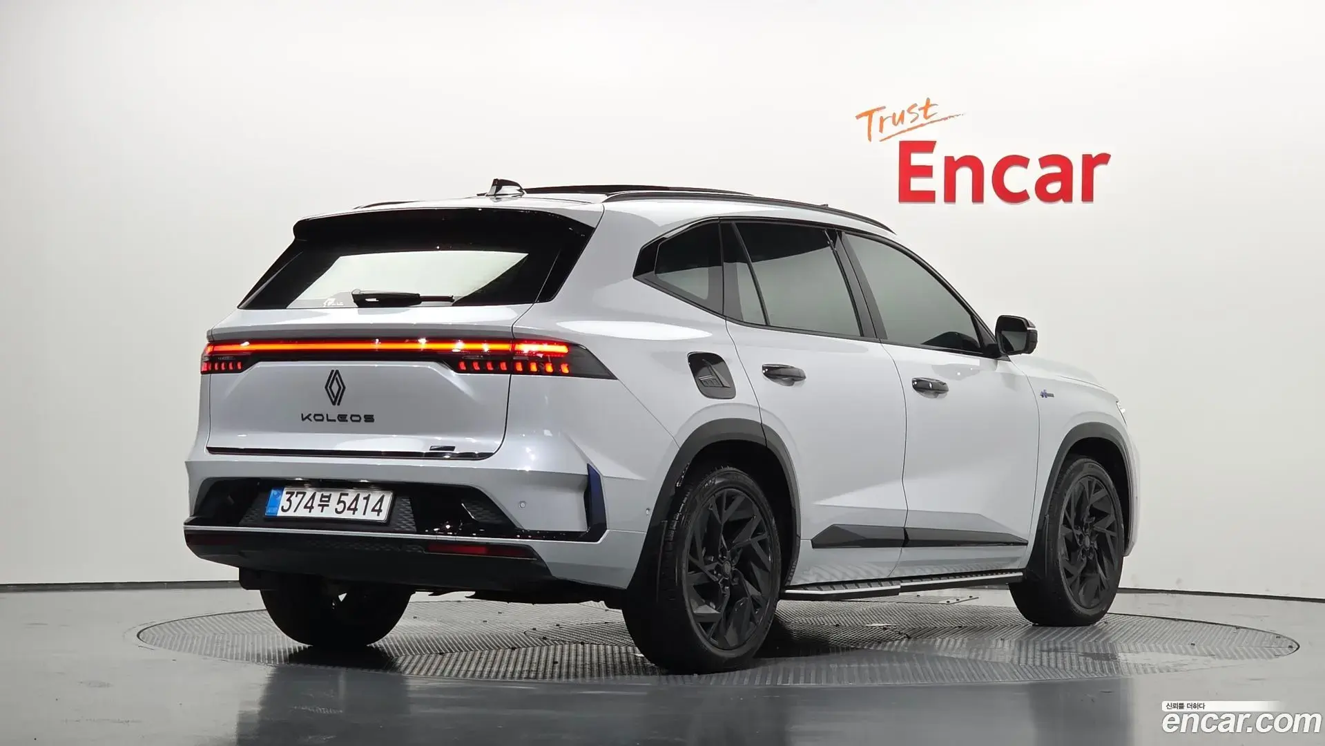 Main__Slider__Photo:Grand Koleos Renault Korea 2025.9-1